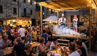 musica per eventi feste patronali e Sagre in tutto il nord Italia e Svizzera con La Fjesta