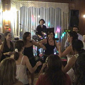 One Man Show, singolo cantante animatore