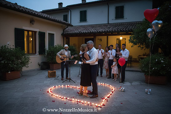 Il regalo originale per la vostra festa di matrimonio, Anniversario, Compleanno, San Valentino, Serenata Riconciliatoria.